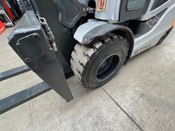 Still RX 60-30 [ID: 50]