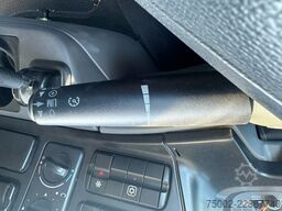 Mercedes-Benz Actros 2646 MP3 ACTROS 2646 V6 6x2 / 3 PEDALS /...