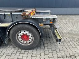 Van Hool 3-ASSIGE OPLEGGER 20FT ADR chassis / empty weig...