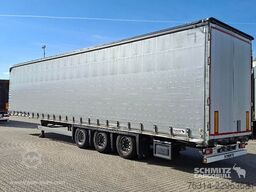 Schmitz Cargobull Curtainsider Mega Getränke