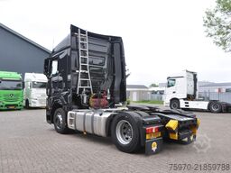 Mercedes-Benz Actros 1942 4X2 2021 StreamSpace