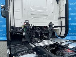 Scania R 460 A4x2EB DIFF-L RETARDER MEGA VOLUME ACC
