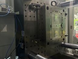 Sumitomo Demag Systec 350/720-2300 / Pro