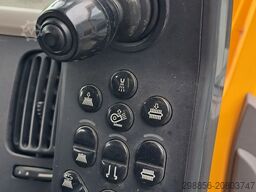 DAF LF met Johnston VS501