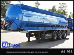 WILLIG Willig  30m³ Alu,  Pumpe Gülle 4920 Kg.