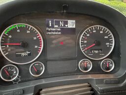 MAN TGA 26.360 6 X 4 Handgeschakeld met HMF Z Kraan