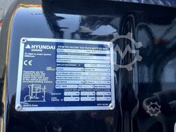 Hyundai 15BT-9U