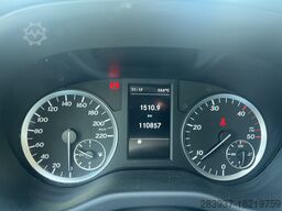 Mercedes-Benz VITO 111