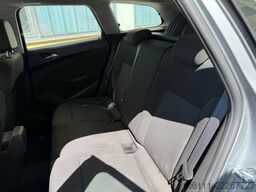 OPEL Astra J Sports Tourer Edition TÜV 2027