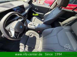 BMW 330e Touring AHK Abstand Tempomat Keyless
