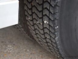 Mercedes-Benz Axor 1833