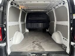 MERCEDES-BENZ Vito 110 CDI Lang Klima 3-Sitzer Heckflügeltüren