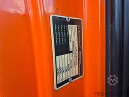 Mercedes-Benz Actros 3241 8X4 Containersysteem/ 20T HMF crane...