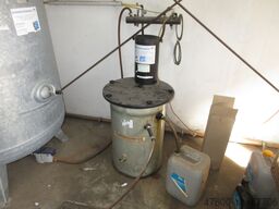 Atlas Copco Druckluft Kompressor GA75VSD GA45+ Kältetrockner + Tank