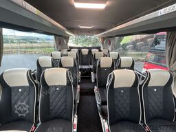 Mercedes-Benz Tourismo 15 RHD