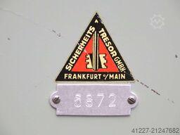 Sicherheits-Tresor 700/540/H1250 mm