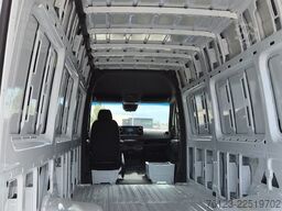 MERCEDES-BENZ Sprinter III Kasten  519 CDI RWD 4x 4 Allrad