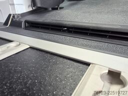 MERCEDES-BENZ Sprinter 315 Stock Mobility 23 Airlineboden Lage