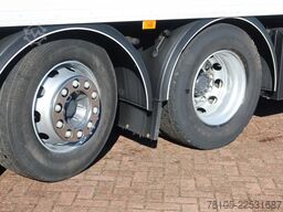 Volvo FM 420 6x2 Stuur-As L.Z.V uitvoering