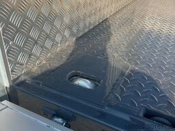 VOLVO FH 500 8x2 Kran F710 RA2.26