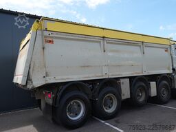 MAN TGS 49.460 10x8 tipper 413.700km