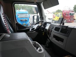 Volvo FE 280 Frigo truck 592.200km