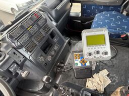 IVECO Trakker 330 EEV Winterdienst Abroll