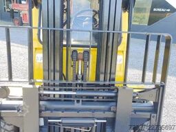 Hyster Forklift free lift / triple / side shift H60XM