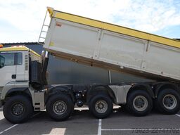 MAN TGS 49.460 10x8 tipper 413.700km
