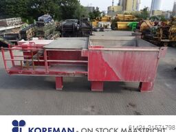  Nordberg Hopper with Vibrating Chute