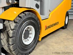 Jungheinrich EFG 425k - Service Neu - Lithium Schnellladegerät