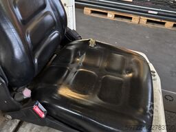 Nissan AH02-20