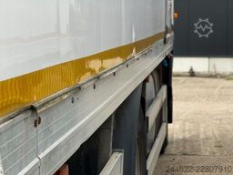 Ford 2023 1833 DC 4x2 (EXPORT)