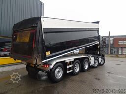 Volvo FH 500 + 10X4 + 33 CUB + SMALL DAMAGE CAB