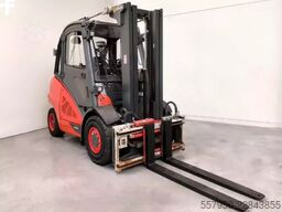 Linde H 25/600 Diesel Triplex Zinkenversteller