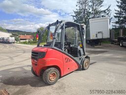 Linde H 25 Diesel Triplex