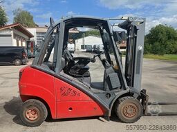 Linde H 25 Diesel Triplex