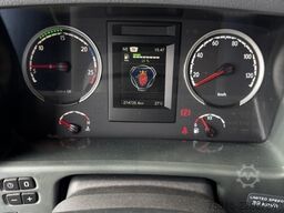SCANIA P 360