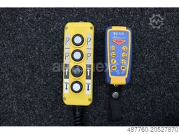 VOLKSWAGEN Crafter 35 Aut.*Ladebordwand* 2x Schiebetür+KAME