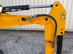 JCB 16C-1 / 799 H / 3 x Löffel / 2022 BJ