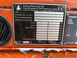 Terberg YT 182 Terminal Tractor / Allison - Cummins