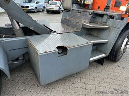 Terberg YT 182 / Allison / Cummins / Terminal Tractor