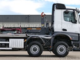 MERCEDES-BENZ Arocs 4545 Abrollkipper 8x8 Kamera Euro 6