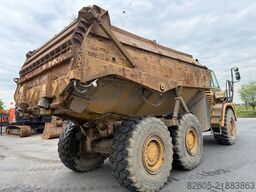 CAT 725