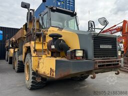 Komatsu HM 300-2