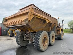 Komatsu HM 300-2