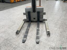 Jungheinrich EBC 10G-117-156E