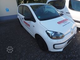 VW UP