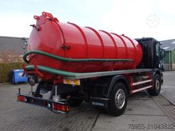 Scania P94-260 VACUUMTANK 10 CUB STEELSPRINGS,MANUALPOMP