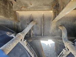 PACTON t4-001 / 4 AXLE TRAILER /2 LIFT AXLES /2 STEERI...